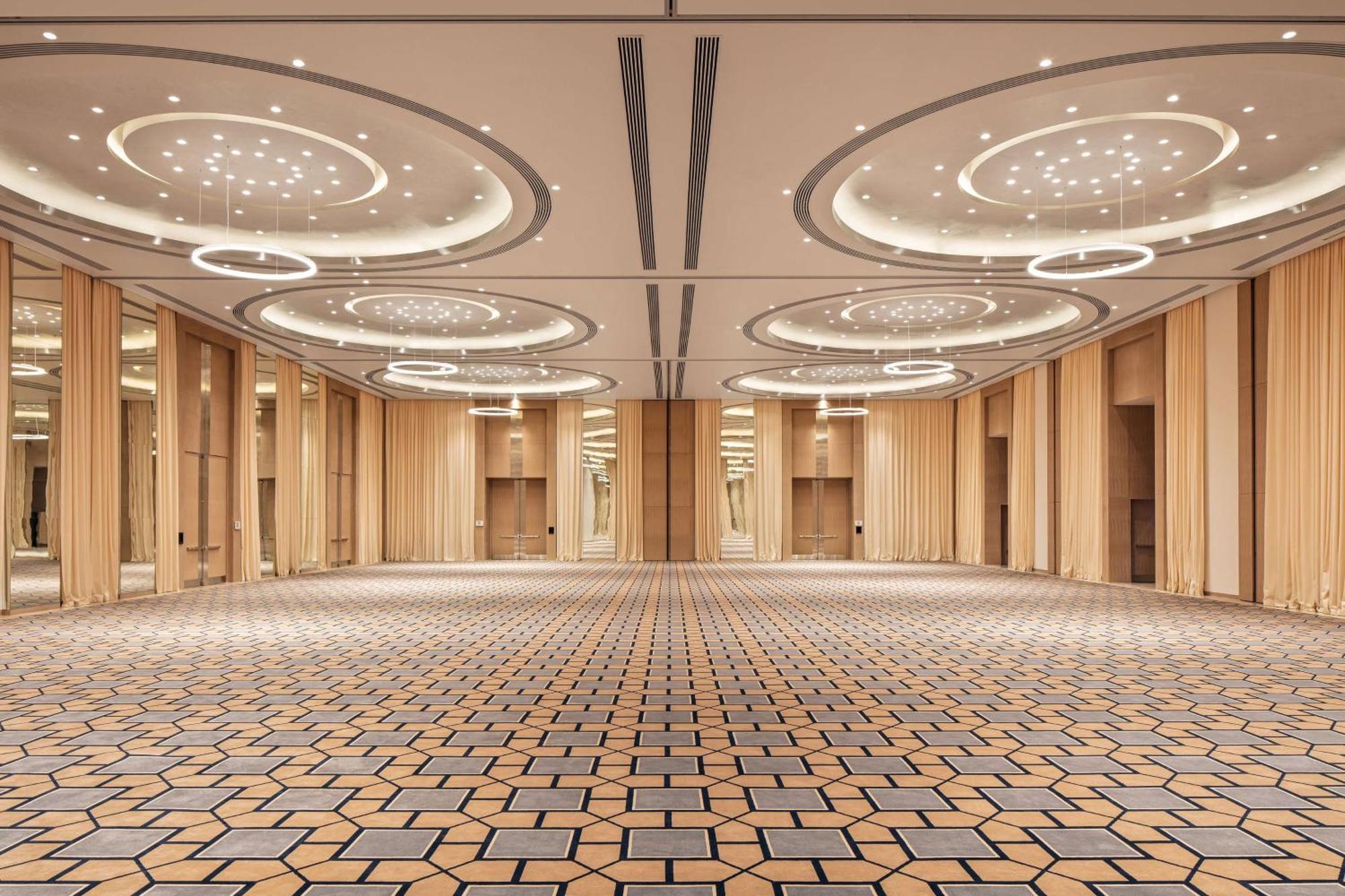 Doubletree By Hilton Fujairah City ภายนอก รูปภาพ The Grand Ballroom
