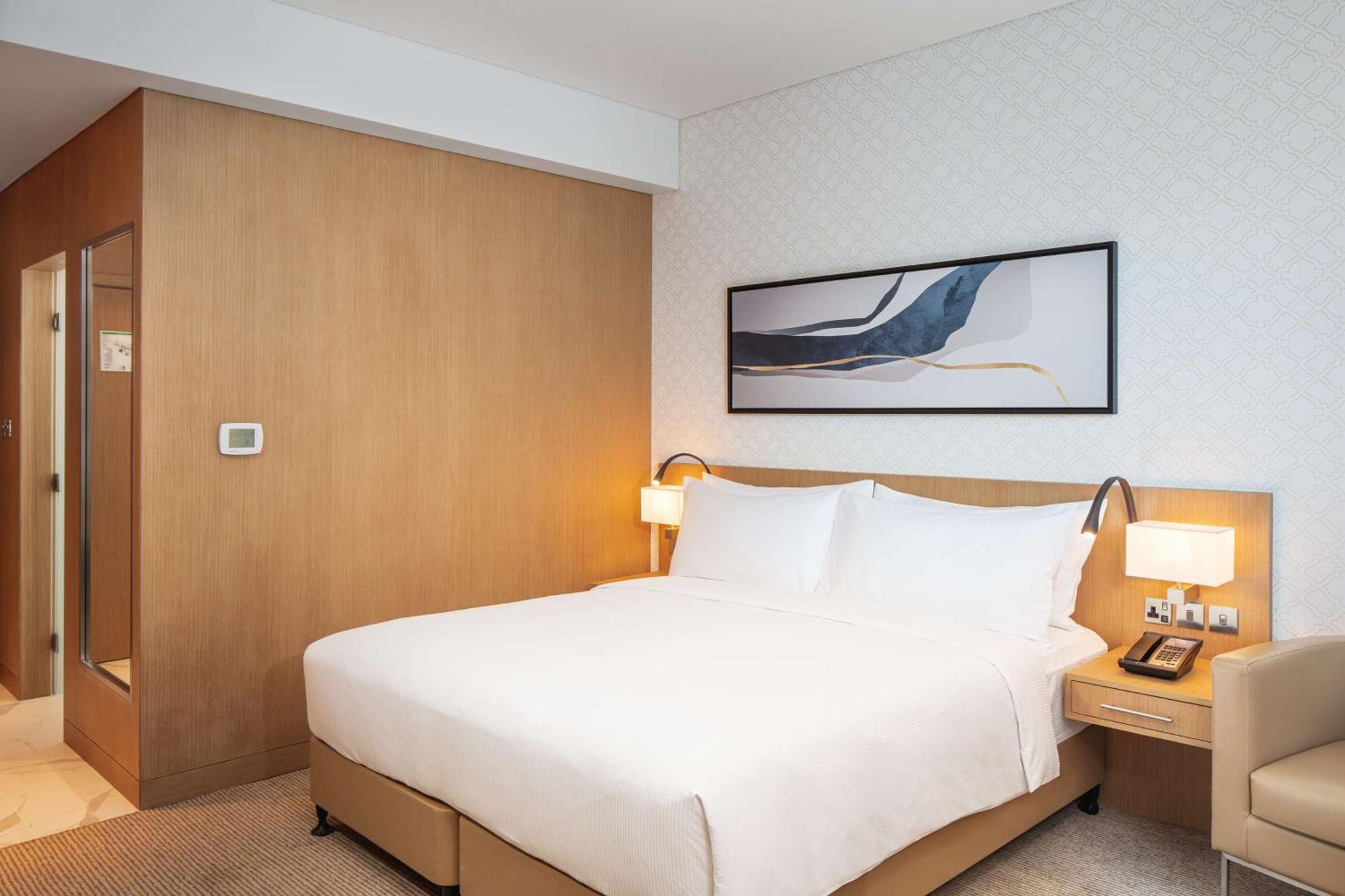 Doubletree By Hilton Fujairah City ภายนอก รูปภาพ